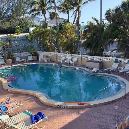 Tortuga Inn Beach Resort Unit #229 브레이든턴비치 외부 사진