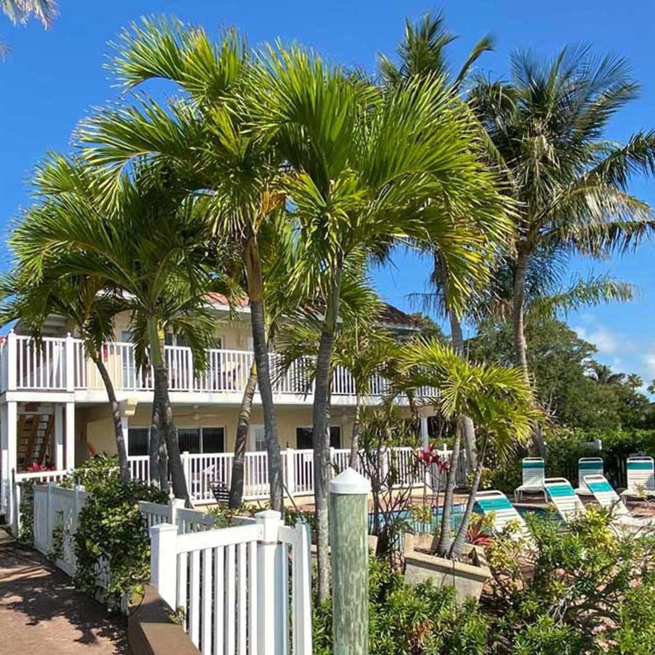 Tortuga Inn Beach Resort Unit #229 브레이든턴비치 외부 사진